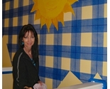 Melissa_j_barrett_painting_a_plaid_mural_thumb